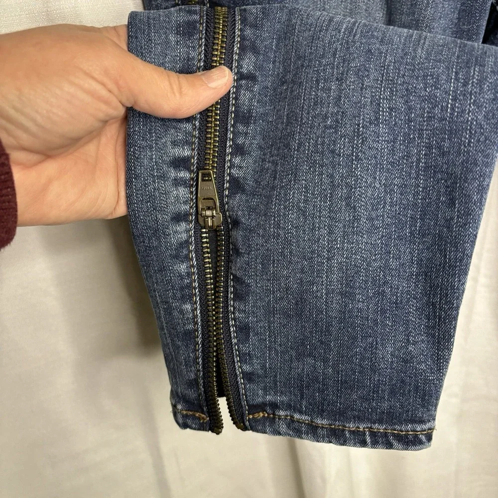 Rock and Republic Zipadeedooda Zip‎ Leg Jeans Size 6